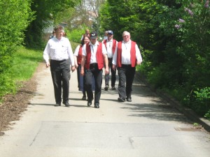 Ausgeruht ab zum Festplatz