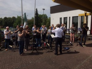 Ständchen im Sommer